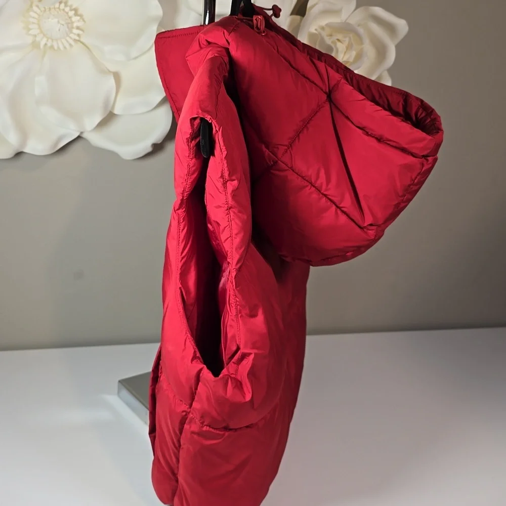 Fabletics Red Quilted Puffer Vest - Picture 5 of 6
